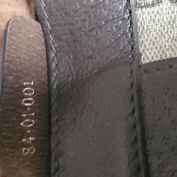 **SOLD ON MERCARI ***Authentic Gucci Handbag - Picture 6 of 10